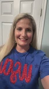 If anyone sees this ghost and ghost dog at TJ Max or Home Goods, please buy  it and I will immediately send you the money for it. I rEaLlY need it and