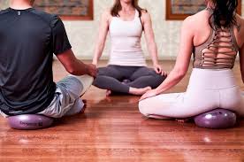 Yoga poses for male pelvic floor. Pelvic Floor Dysfunction Exercises Self Pelvic Massage