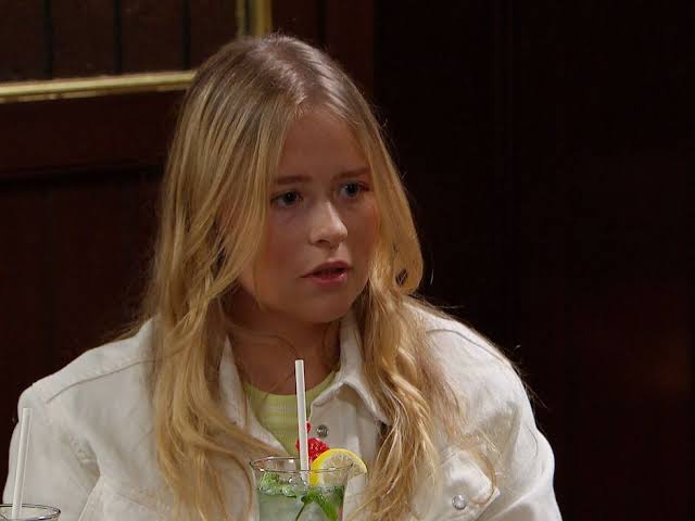 Emmerdale star worlds away from Liv Dingle as they debut new look | TV &  Radio | Showbiz & TV | Express.co.uk