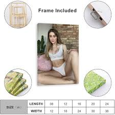 Bronwin Aurora Model Sexy Art Poster Room Poster 5(1) Wall Poster Art  Canvas Printing Gift Office Bedroom Aesthetic Poster 20x30inch(50x75cm)  Frame-style : Amazon.ca: Home