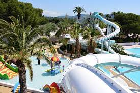 Partez en camping à fréjus et découvrez les plus beaux endroits de la région en logeant dans un partir en camping dans le sud de la france c'est loger dans une région où l'on s'évade dans un. Camping Resort La Baume La Palmeraie Frejus Updated 2021 Prices