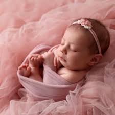 27 Best New York, NY Newborn Photographers