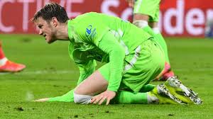 Dfb Pokal Halbfinale Borussia Dortmund Gegen Holstein Kiel