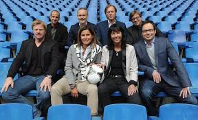 Am 11.juni 2021 fällt der startschuss für die 16. Ard Und Zdf Schicken Bekannte Experten Scholl Und Kahn Zur Fussball Em Der Spiegel