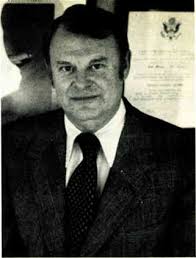 98 Special report: shared computer networks gain in popularity 110 Current  steering packs 1,024 bits into bipolar RAM 126 Previe