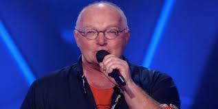 1 2 Miljoen Mensen Zien Frits Zijn Overleden Zoon Eren In The Voice Foto Gelderlander Nl