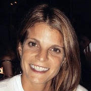 Jacqueline Mars: Billionaire, member of Mars family of candy fame (1939-)