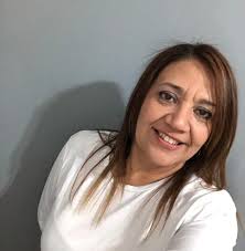 Prof. RAIMUNDO OSCAR PALOMO Como comunidad, recibimos ayer la noticia  triste de la partida del Prof. Oscar Palomo, ex director del nivel  secundario de nuestro colegio, salesiano de alma y amigo. Queremos