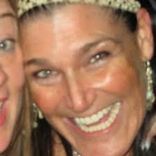 Ellen Cunniff (@airbrushbyellen)