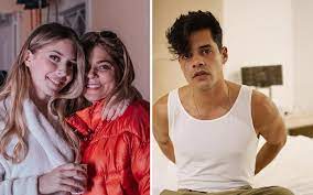 Quando chegámos ao carro do ivo, ele estava junto ao separador central, sem camisola. Sara Carreira Mae Da Cantora Demonstra Apoio A Ivo Lucas Vip Pt