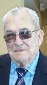 Mike Ries's Instagram, Twitter & Facebook