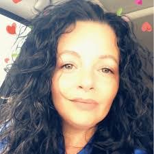 Shanna Erickson's Instagram, Twitter & Facebook