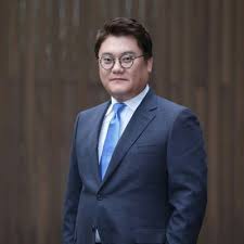 앰비규어스 지브리와 협업 관심…아이도 즐기는 애니 만들고파. ì—„ì„±ì„­