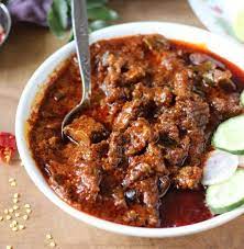 14 Spicy Recipes That Are Packing Some Heat Homemade Recipes Beef Curry Recipe Spicy Recipes Vindaloo Recipe
