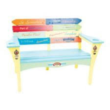 Banc Avec Decapsuleur Margaritaville Concu Pour Y Asseoir 2 Personnes Plusieurs Couches De Peinture Creant Un F Garden Bench Garden In The Woods Margaritaville