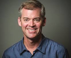 Andrew Timar's Instagram, Twitter & Facebook