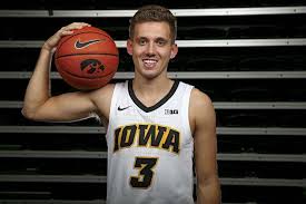 Latest on iowa hawkeyes guard jordan bohannon including news, stats, videos, highlights and more on espn. Jordan Bohannon Seeking Big Things Is Back In Time For Iowa S Opener The Gazette