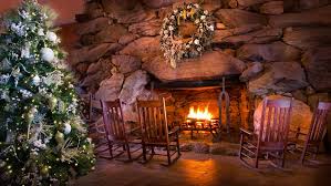 The Grove Park Inn Great Hall Fireplace With Christmas Tree Grove Park Inn Grove Park Inn Asheville The Omni Grove Park Inn