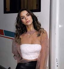 Tv100'de ekrana gelen 'magazin hattı'nın haberine göre göktürk'teki reynmen ile göktürk'te bir cafede de beraber görülen ayşegül çınar'ın üzerindeki aynı hırkayla yaptığı paylaşım da fanların gözünden kaçmadı. Oyuncu Aysegul Cinar Tehdit Edildigi Gerekcesiyle Sevgilisinden Sikayetci Oldu Son Dakika Magazin