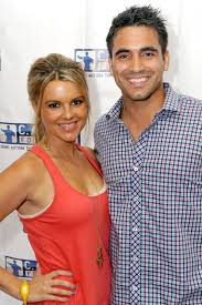 In light of recent bachelor couples, jake pavelka and vienna girardi who went through a very public break up, the. Picture A History Of Bachelor And Bachelorette Engagement Rings Abc News