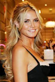Neben heidi klum, die seit der ersten staffel mitglied der jury von germany's next topmodel ist, bewerten auch andere personen mit bekannten namen im modegeschäft die auftritte der kandidaten. Im Gntm Wandel So Hat Sich Heidi Klum Von Staffel Zu Staffel Verandert Gala De