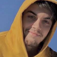 Zoe Auer (@ZoeAuer3)