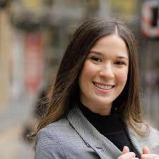 So excited to share that, after a year as a contractor, I have officially  joined the Ads Measurement team at Reddit, Inc.