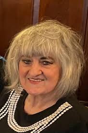 Olga Olah's Instagram, Twitter & Facebook