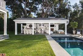 Where is 'gma' star michael strahan this week? Michael Strahan S Brentwood Mansion 16 Million Home Stratosphere
