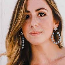 Evy Edelman's Instagram, Twitter & Facebook