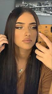 pin von celenamcmillan auf luxury lifestyle in 2021 schone selfies haare und beauty rapper