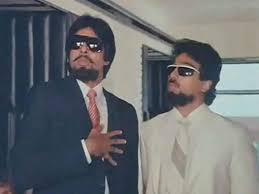Oktober 1942 in allahabad, indien), auch unter dem namen big b bekannt, . When Amitabh Bachchan Walked Out Of Film With Kamal Haasan Midway Tamil Movie News Times Of India