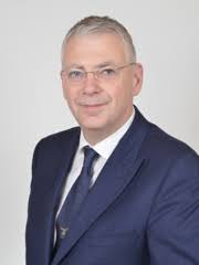 Look through examples of causing translation in sentences, listen to pronunciation and learn grammar. Andrea Causin Wikidata