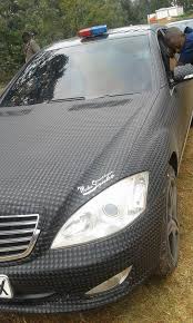 There is only 1 reason he keeps a wedge in i do feel sorry for the woman in the car for having to deal with someone as dumb as him. Boniface Mwangi On Twitter Ngigi Mburu Kama Hii Ndio Gari Ya Mike Sonko Lead Car Wololo Http T Co Suu6eactjc Senators Have Sirens