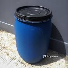 Ring 2 yg dimaksud adalah bagian atas dan bawah yg lebih menonjol/keluar sebagai pegangan. Tong Drum Air Drum Sampah Drum Plastik 60 Liter Biru Lazada Indonesia