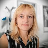 Erin Weingerl's Instagram, Twitter & Facebook