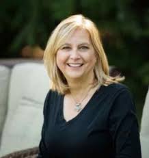 This kate winslet action flick is the #2 movie on netflix and we've literally never heard of it before. The Most Rented Of Kate Winslet From Animated To Dark Satire Netflix Dvd Blog