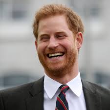 Prince William's note from the Queen up for auction