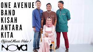 Kisah kita yang telah kita bina bersama kini tlah hancur karena kau memilih dia. Lirik Lagu One Avenue Band Kisah Antara Kita Kumpulan Lirik Lagu Indonesia