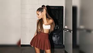 Read more about ariana grande mai multe poze cu ariana grande. Selena Gomez Altura Y Peso Selena Gomez Instagram
