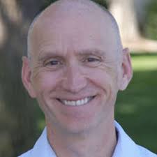 Tim Hoey's Instagram, Twitter & Facebook