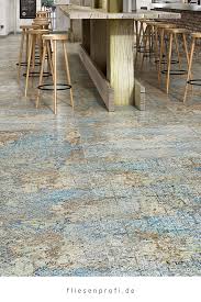 Daher findest du fliesen besonders namhafter hersteller aus deutschland, italien und spanien in unserem sortiment. Fliese Ornamente Vintage Teppichoptik Carpet Vestige Natural Verschiedene Zufallige Dekore Fliesen Moderne Fliesen Teppich