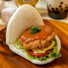 割包 is gua bao in mandarin 刈包 is gua bao in taiwanese. æ­¡è¿Žå…‰è‡¨æ–°å…‰ä¸‰è¶Šç™¾è²¨ åˆˆåŒ…ç¿»çŽ©å‰µæ„ æ–°å…‰ä¸‰è¶Šæ½®æµè§€é»ž