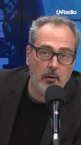 Alexandre Dumont reçoit Jay Dunham à l'occasion de la sortie de son nouveau  morceau "I Got Summer On My Mind" ☀️