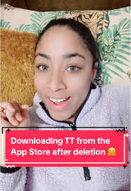 Sheena Walker's Instagram, Twitter & Facebook