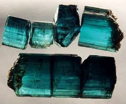 Blue Tourmaline Stones And Crystals Rocks And Gems Mineral Stone