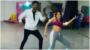 O saki saki deepak's sir performance presenting the hottest dance anthem of the season as o saki saki from the movie batla house, with the sizzling performance. Nora Fatehi Shares Behind The Scenes Look At Nach Meri Rani With Guru Randhawa In Viral Video
