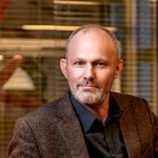 Only 7% of manufacturers provide a seamless digital experience...