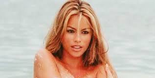 Sofia vergara is #goals in pretty much every way possible. Sofia Vergara Shares Bikini Photos From The 90s To Instagram