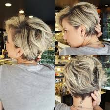 Coupes Cheveux Mi Longs Tendance 2019 Coupe Cheveux Mi Long Tendance Coupe De Cheveux Courte Cheveux Courts